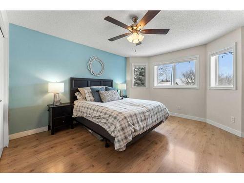 59 Mt Apex Green Se, Calgary, AB - Indoor Photo Showing Bedroom