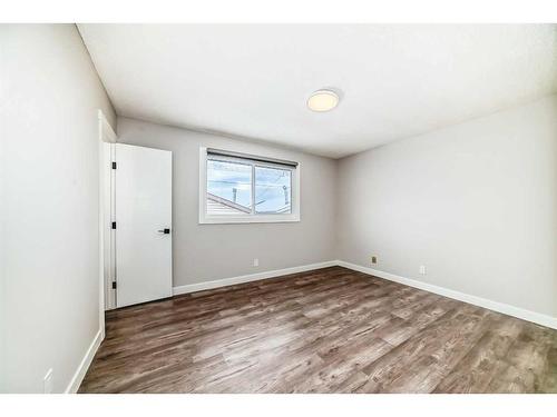 6636 Penbrooke Drive Se, Calgary, AB - Indoor Photo Showing Other Room