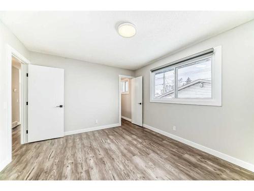 6636 Penbrooke Drive Se, Calgary, AB - Indoor Photo Showing Other Room