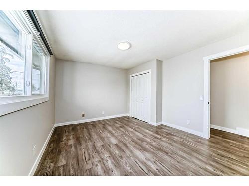 6636 Penbrooke Drive Se, Calgary, AB - Indoor Photo Showing Other Room