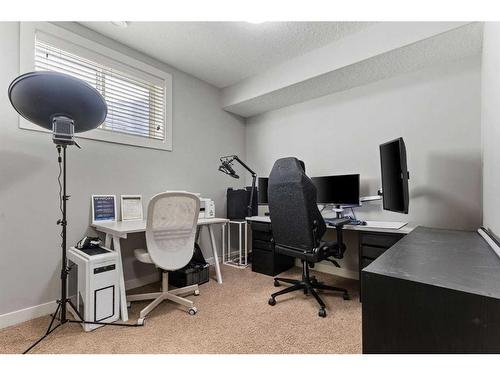 7 Copperleaf Terrace Se, Calgary, AB - Indoor Photo Showing Office