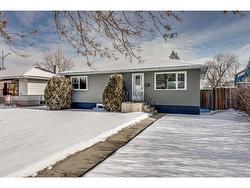 1612 21 Street NW Calgary, AB T2N 2M2