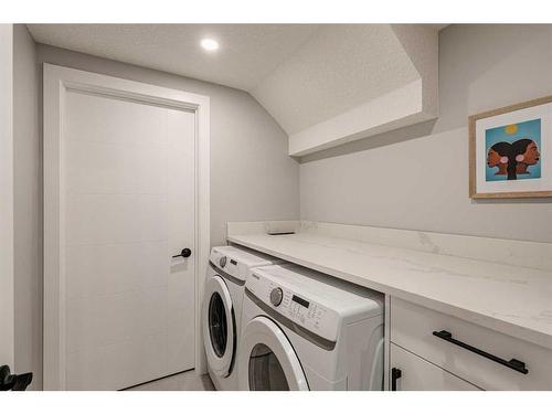 47 Henefer Road Sw, Calgary, AB - Indoor Photo Showing Laundry Room