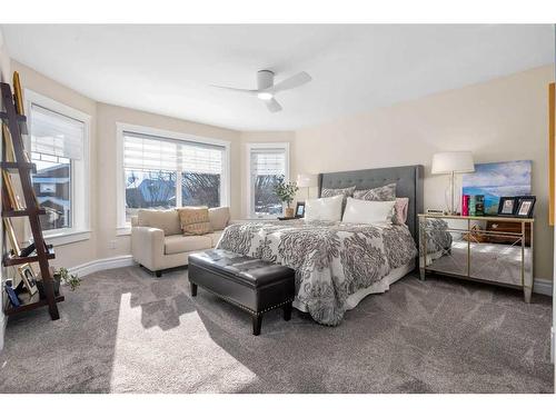 466 27 Avenue Nw, Calgary, AB - Indoor Photo Showing Bedroom