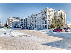 2413-333 Taravista Drive NE Calgary, AB T3J 0H4