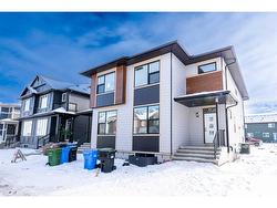 109 Savanna Place NE Calgary, AB T3J 4B6