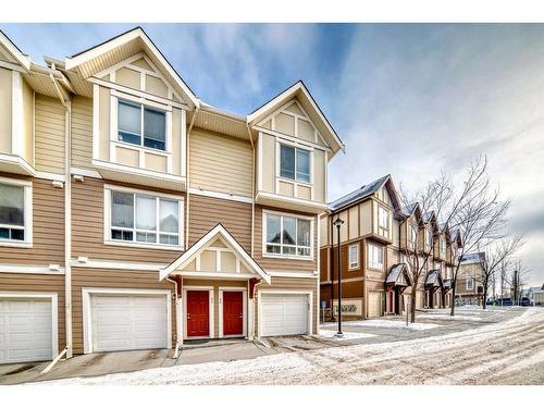 33 Sherwood Lane Nw, Calgary, AB - Outdoor With Facade