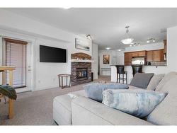 340-20 Discovery Ridge Close SW Calgary, AB T3H 5X4