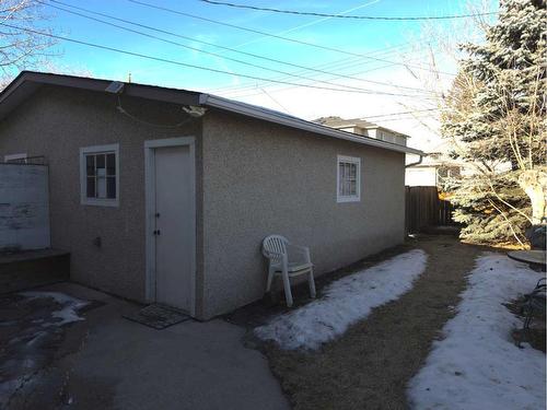 518 54 Avenue Sw, Calgary, AB - Outdoor With Exterior