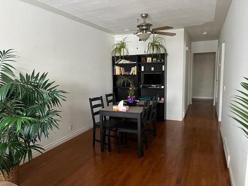 518 54 Avenue Sw, Calgary, AB - Indoor Photo Showing Dining Room