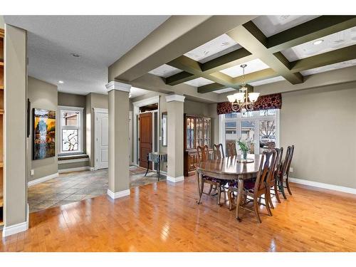 22 Strathridge Grove Sw, Calgary, AB - Indoor Photo Showing Dining Room