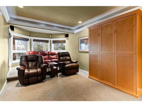 22 Strathridge Grove Sw, Calgary, AB - Indoor