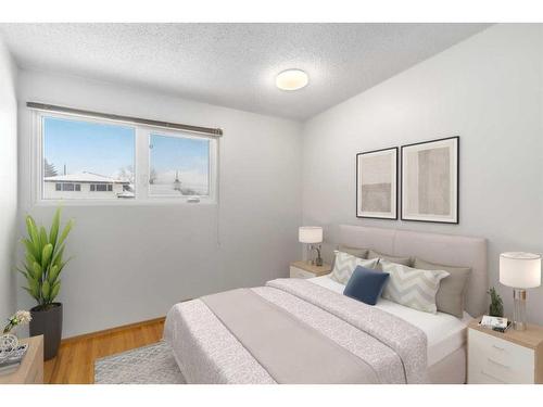 1015 Motherwell Road Ne, Calgary, AB - Indoor Photo Showing Bedroom