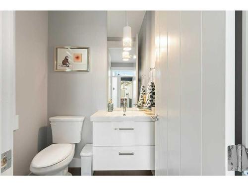 120 Burma Star Road Sw, Calgary, AB - Indoor Photo Showing Bathroom