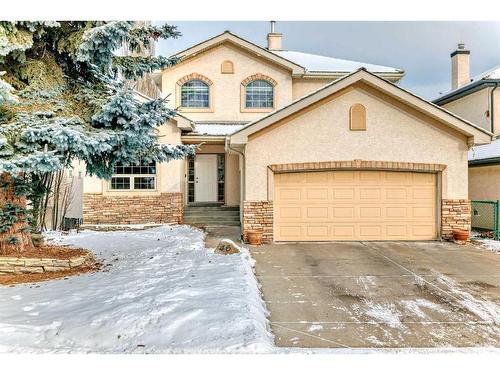 46 Valley Ponds Way Nw, Calgary, AB - Outdoor