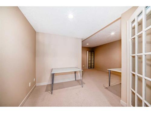 46 Valley Ponds Way Nw, Calgary, AB - Indoor Photo Showing Other Room