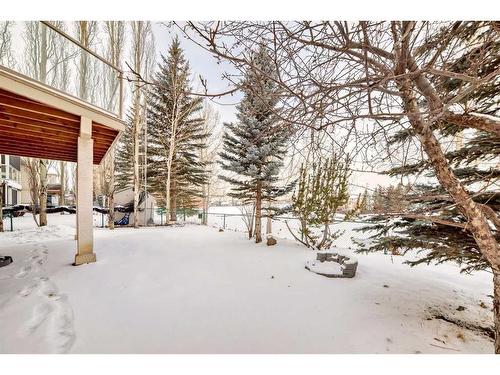 46 Valley Ponds Way Nw, Calgary, AB - Outdoor