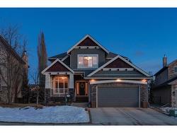 22 Discovery Ridge Heights SW Calgary, AB T3H 5T1