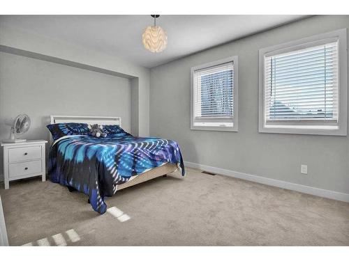 1907 Westmount Road Nw, Calgary, AB - Indoor Photo Showing Bedroom