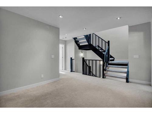 1907 Westmount Road Nw, Calgary, AB - Indoor Photo Showing Other Room