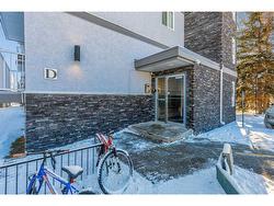 306D-5601 Dalton Drive NW Calgary, AB T3A 2E2