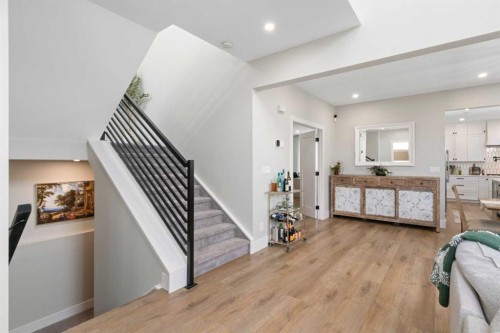 116 Centre Avenue Ne, Airdrie, AB - Indoor Photo Showing Other Room