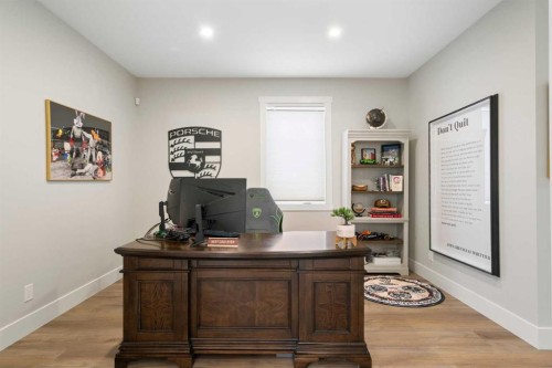 116 Centre Avenue Ne, Airdrie, AB - Indoor Photo Showing Office