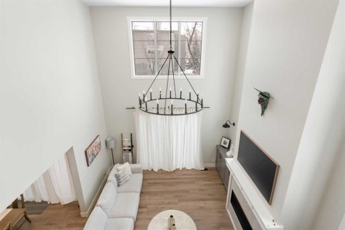 116 Centre Avenue Ne, Airdrie, AB - Indoor Photo Showing Other Room