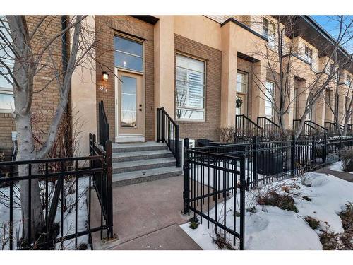 89 Aspen Hills Terrace Sw, Calgary, AB - Outdoor