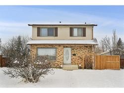 132 Faldale Close NE Calgary, AB T3J 1V9