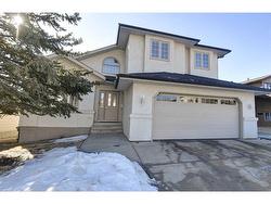 7 Edgeland Road NW Calgary, AB T3A 3B4