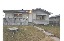 2236 47 Street SE Calgary, AB T2B 1L6