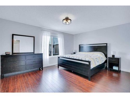 178 Citadel Estates Heights Nw, Calgary, AB - Indoor Photo Showing Bedroom