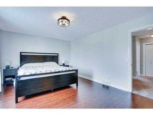 178 Citadel Estates Heights Nw, Calgary, AB - Indoor Photo Showing Bedroom