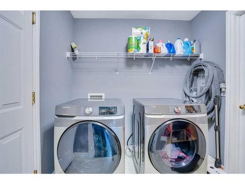 178 Citadel Estates Heights Nw, Calgary, AB - Indoor Photo Showing Laundry Room