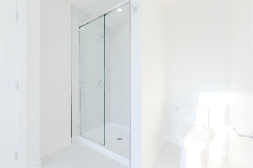 1981 Mccaskill Drive, Crossfield, AB - Indoor Photo Showing Bathroom