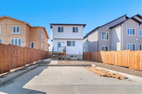 1981 Mccaskill Drive, Crossfield, AB - Outdoor