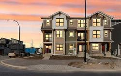 394 Alpine Avenue SW Calgary, AB T2Y 0S1