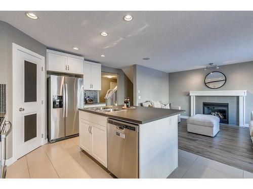 146 Auburn Glen Circle Se, Calgary, AB - Indoor Photo Showing Kitchen With Double Sink