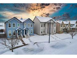 358 Elgin View SE Calgary, AB T2Z 4N5