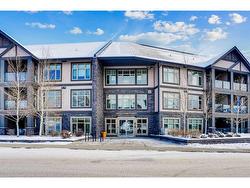 112-45 Aspenmont Heights SW Calgary, AB T3H 0E6