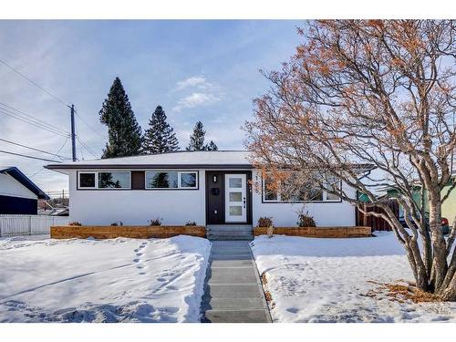 185 Westminster Drive Sw, Calgary, AB - Outdoor