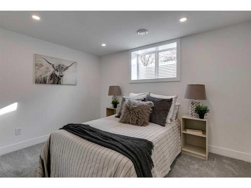 185 Westminster Drive Sw, Calgary, AB - Indoor Photo Showing Bedroom