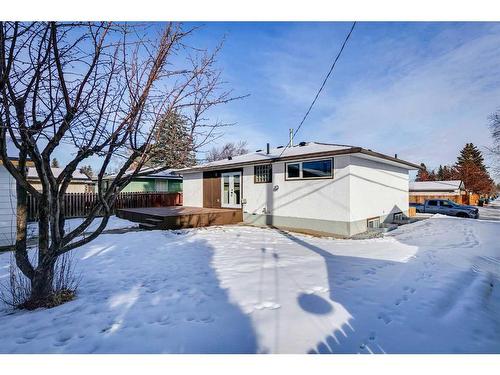 185 Westminster Drive Sw, Calgary, AB - Outdoor