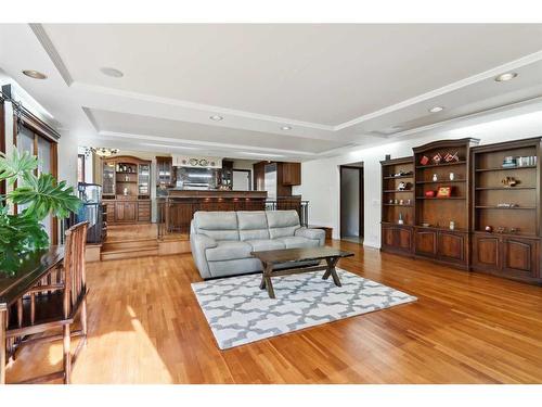 612 Varsity Estates Place Nw, Calgary, AB - Indoor Photo Showing Living Room