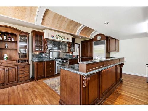 612 Varsity Estates Place Nw, Calgary, AB - Indoor Photo Showing Kitchen