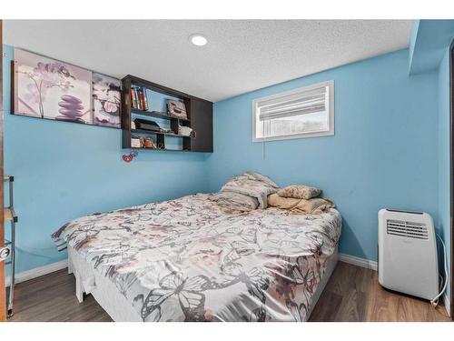 2018 Cottonwood Crescent Se, Calgary, AB - Indoor Photo Showing Bedroom