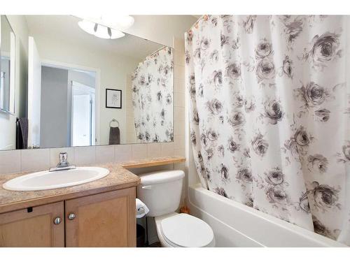 140 Prestwick Heights Se, Calgary, AB - Indoor Photo Showing Bathroom