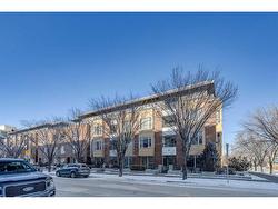 404-1010 Centre Avenue NE Calgary, AB T2E 9C4