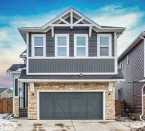 29 Redstone Link NE Calgary, AB T3N 0T8